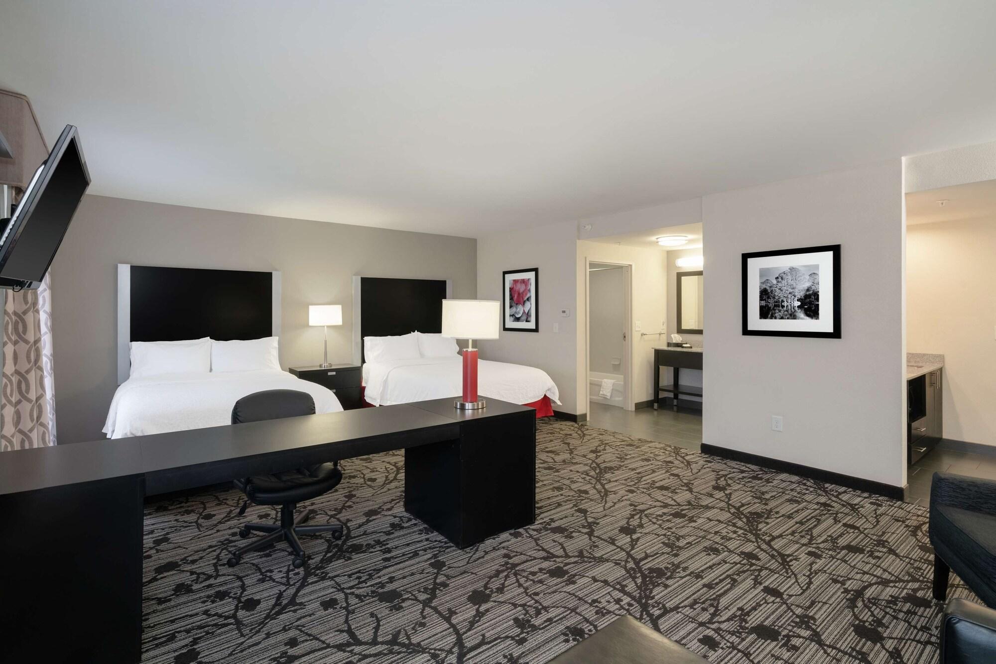 Hampton Inn And Suites Roanoke Airport/Valley View Mall Exteriör bild